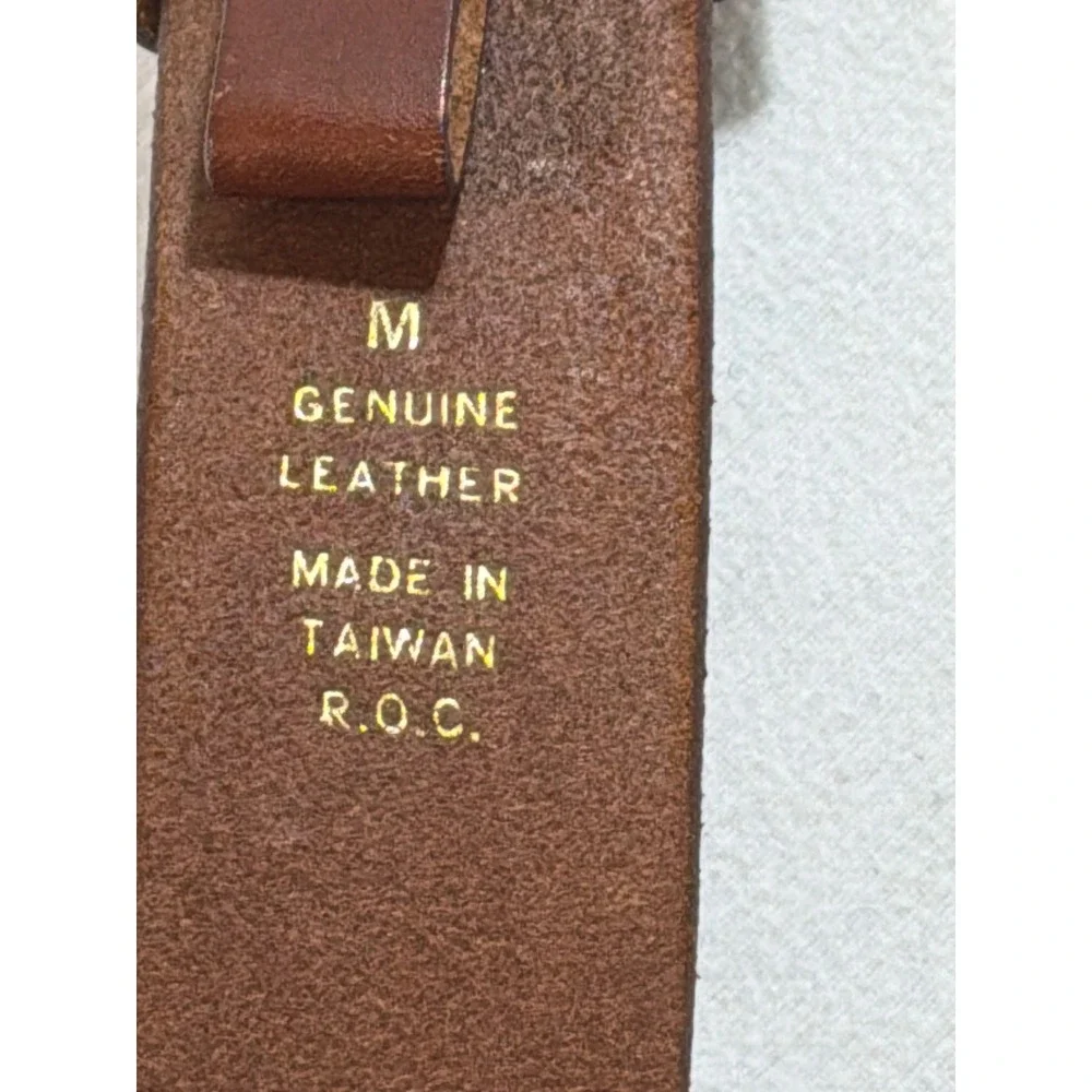 Express Jeans Vintage Brown Leather Belt Winged Crest Buckle Womens Medium